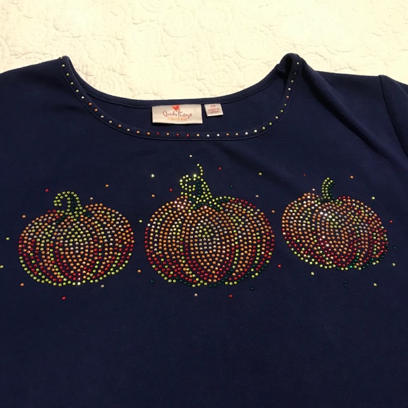 QF light navy blue t-shirt with 3 blingy pumpkins (2X) - Picture 4 of 16